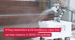 Le robot de désinfection COVID-19 par les chercheurs de NTUsg