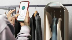 <div>Pura-Case de Carlo Ratti utilise la "puissance de l'ozone" pour désinfecter les vêtements</div>