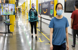 Amazon introduit une technologie basée sur l'IA pour assurer la distanciation sociale dans les entrepôts