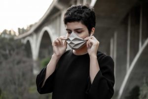 Zimarty transforme le masque facial en architecture portable avec zMask