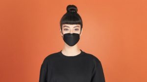 Quand ce masque sera usé, vous pourrez le renvoyer pour être recyclé et composter le filtre.